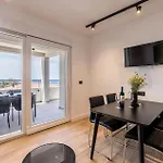 Apartmán Awesome In With House Sea View Potomje