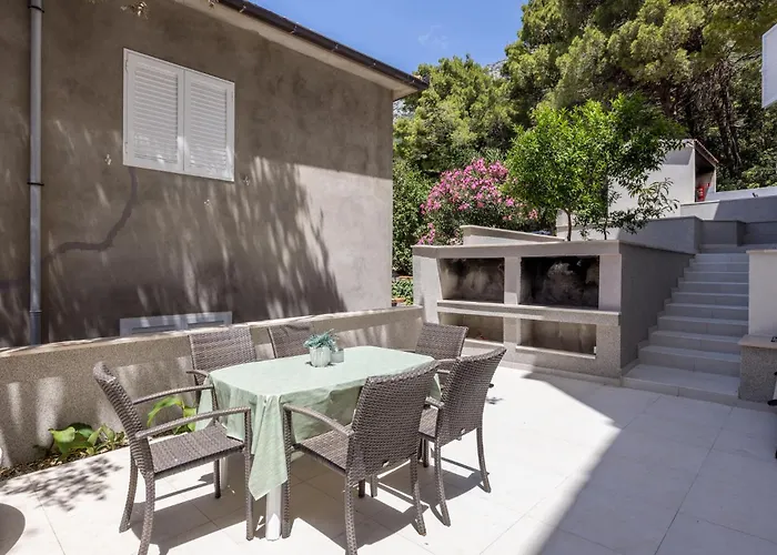 Awesome In With House Sea View Διαμέρισμα